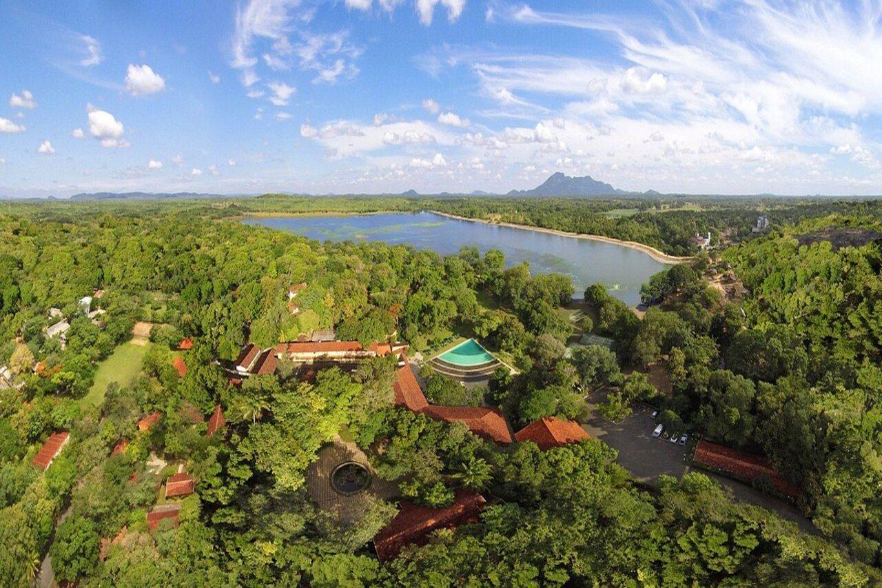 Resort Habarana Village By Cinnamon 4*