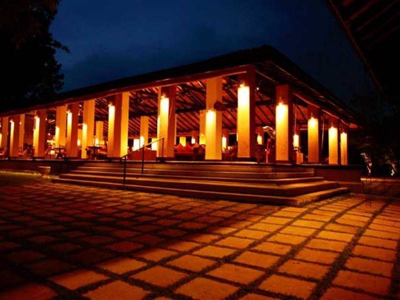 Resort Habarana Village By Cinnamon 4*